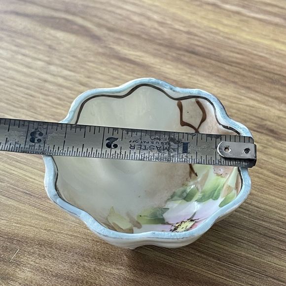 Vintage Hand Painted Footed Nippon Salt Cellar Open Salt - Picture 8 of 9